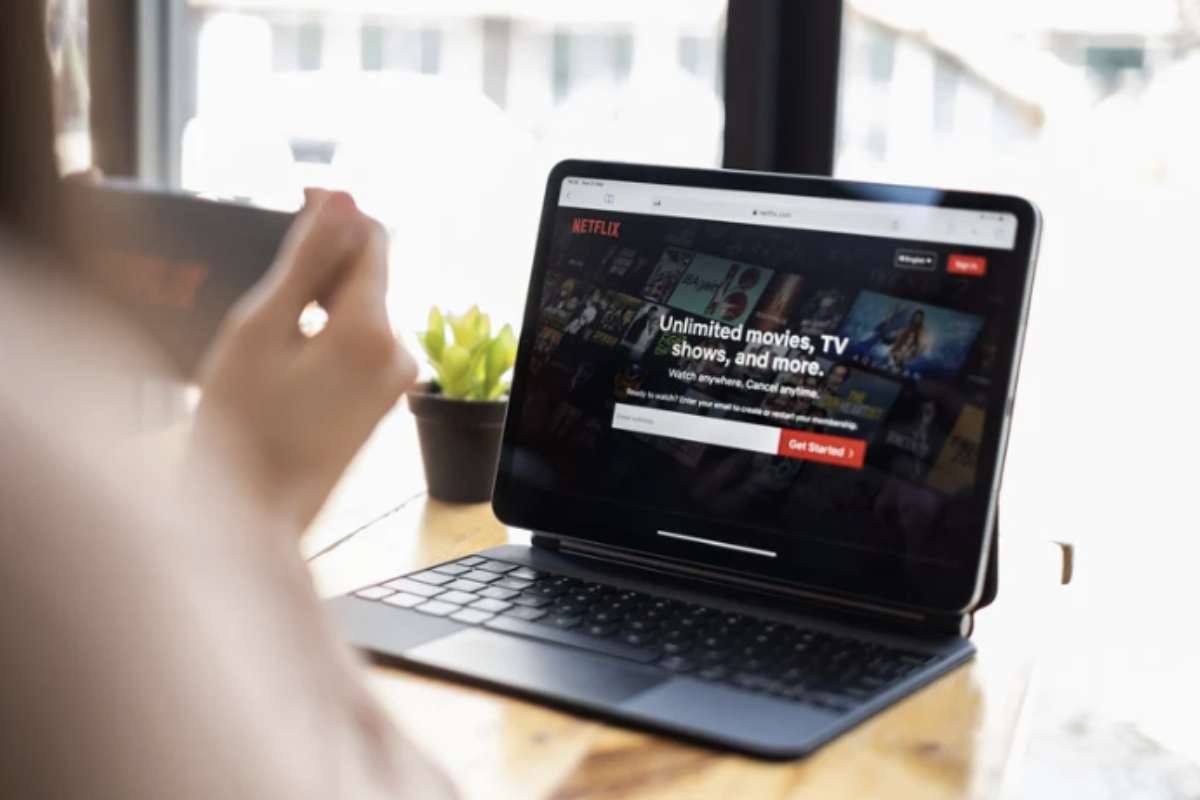 L’introduzione dei video podcast rappresenta una tendenza in crescita nel settore dei contenuti digitali, con sempre più piattaforme