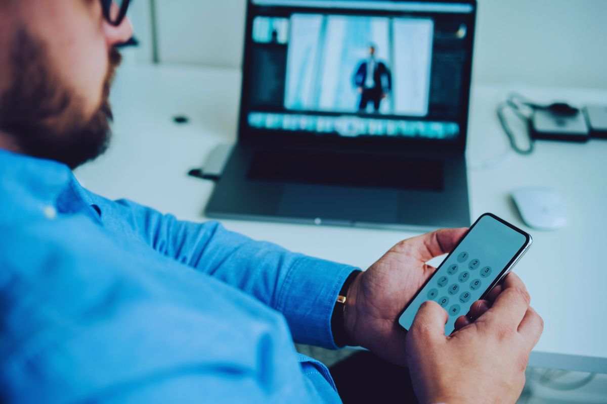 il codice sul cellulare che si rivela utilissimo