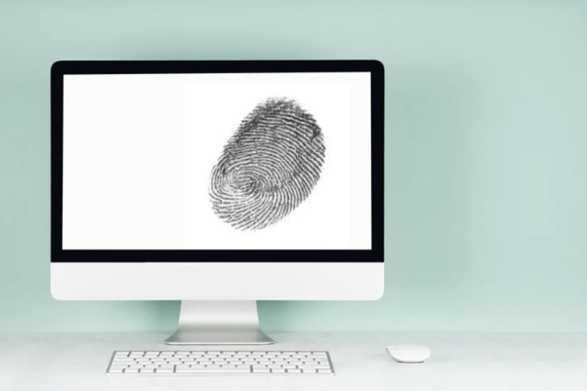 La comparsa di impronte digitali e macchie sullo schermo può compromettere la qualità dell’immagine e la precisione