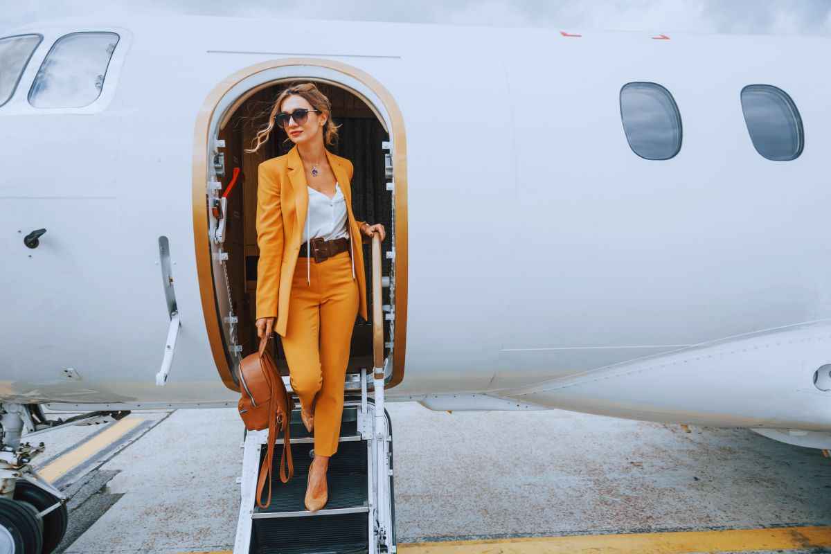 l'abbigliamento opportuno per l'aereo